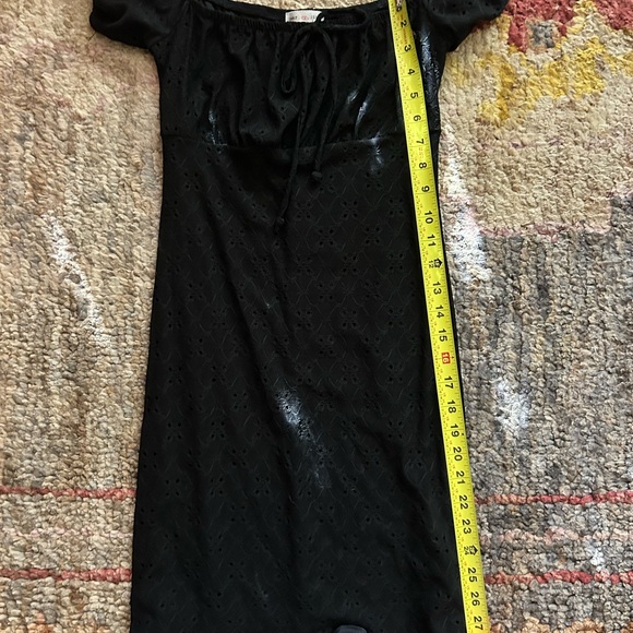 Black LA Hearts Mesh Off-The-Shoulder Dress - Picture 2 of 4